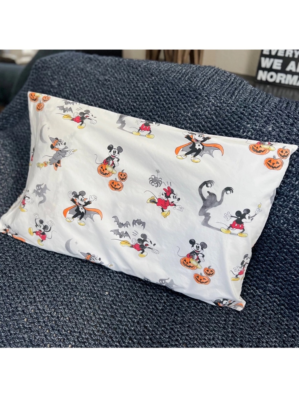 1 Pottery Barn Kids Disney STANDARD Pillowcase Mickey Mouse Halloween Cotton PB - Picture 3 of 8